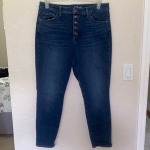 Universal Thread Jeans